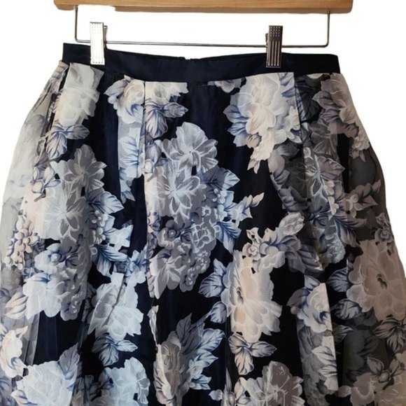 Nanette Lapore Girls Blue Floral Print Layered Satin Maxi Skirt Size XL 16 Years - Picture 4 of 15